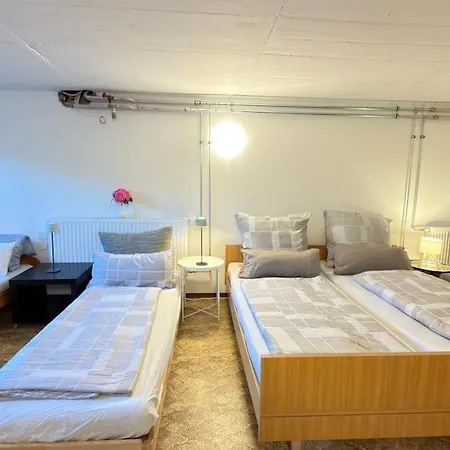 Grossraeumige Fuer 9 Personen *