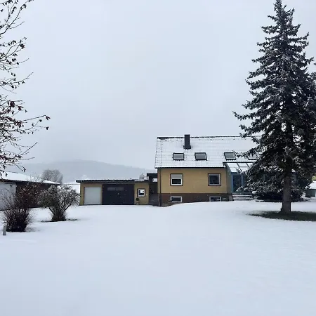 Grossraeumige Fuer 9 Personen * Rockingen